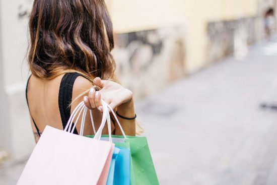 discover the ultimate guide to smart shopping! learn how to save money, find the best deals, and make informed purchasing decisions. optimize your shopping experience with tips and tricks that make every purchase count.