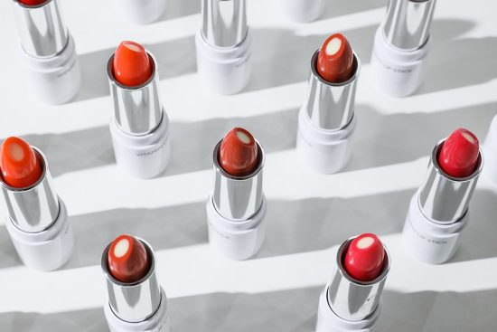 discover the latest trendy products that are captivating consumers worldwide. from fashion and gadgets to home decor and beauty essentials, explore our curated selection to stay ahead in style and innovation.