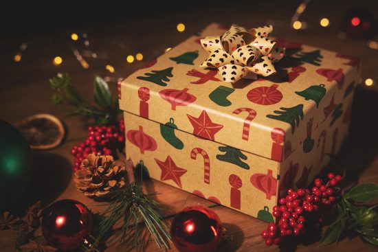 discover the ultimate guide to gift buying! from heartfelt presents to unique finds, learn tips and tricks to make every occasion special with the perfect gift.