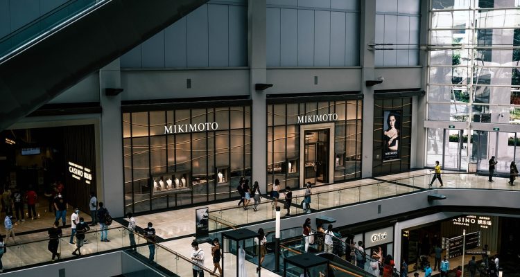 explore effective shopping practices that enhance your purchasing experience. discover tips and strategies for making informed decisions, saving money, and maximizing value in your shopping journey.